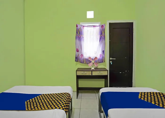 Oyo Life 92474 Penginapan Rusunawa II